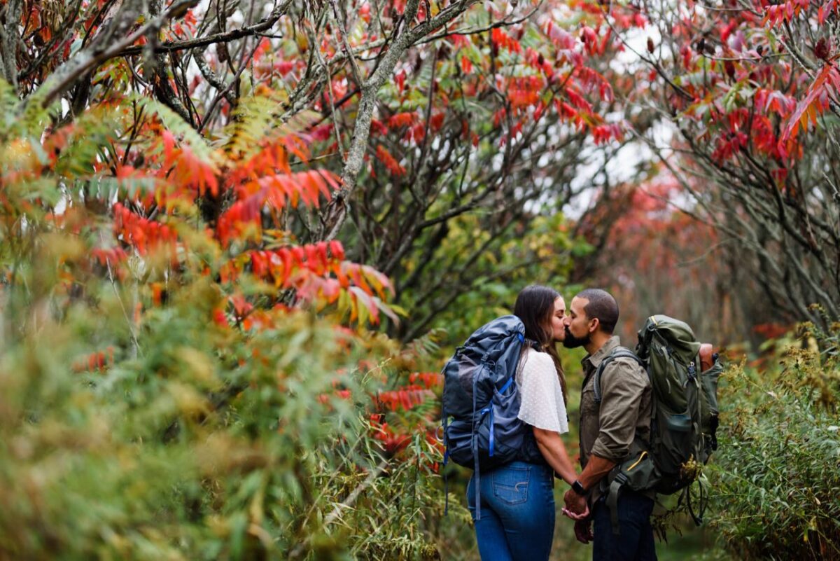 Forks of the Credit Provincial Park engagement phpotoshoot
